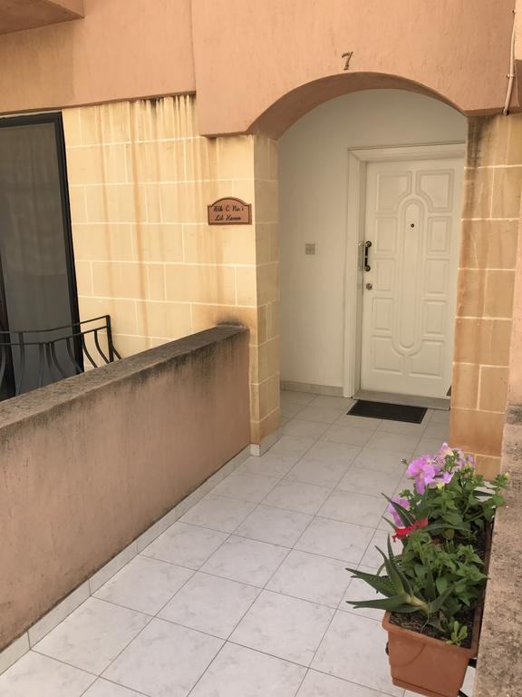 Swieqi Semi Detached Maisonette St. Julian's Exterior foto